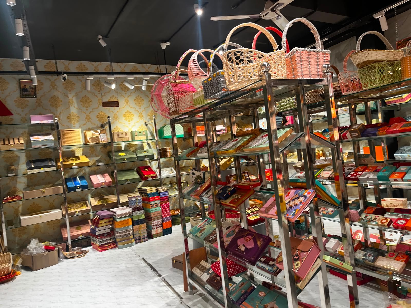 Shree Shyam Baba Packers — showroom and packaging work, photo 24